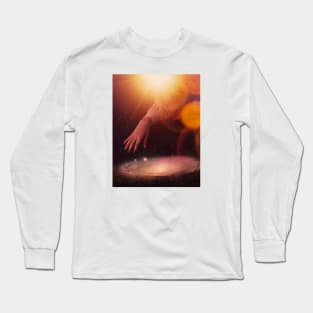 Searching in the shadow Long Sleeve T-Shirt